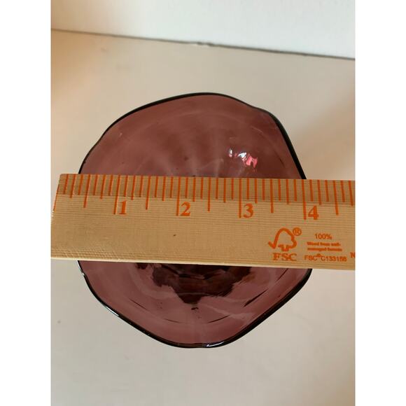 Vintage Beacon Purple Amethyst Blown Glass Vase Ruffled rim - Picture 9 of 10